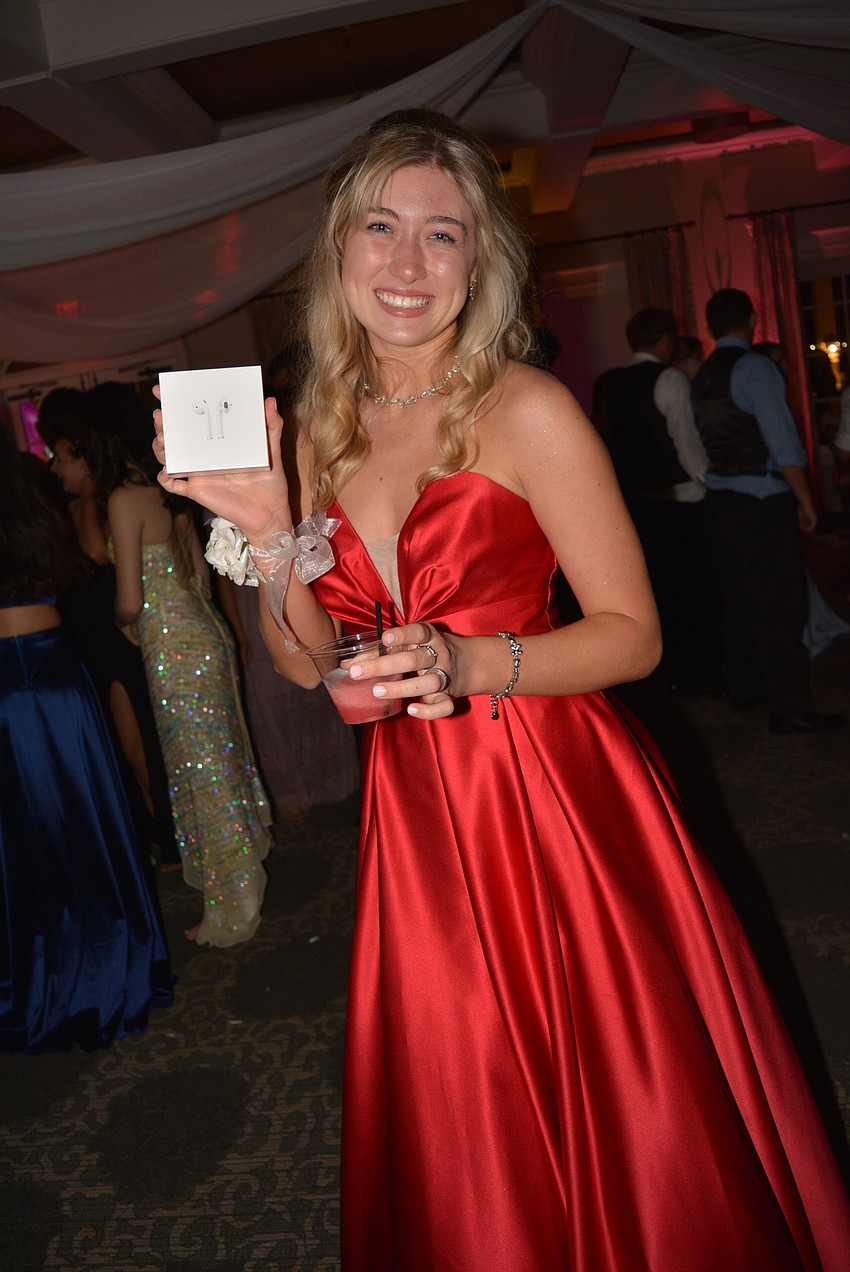 Sophomore Dabney Bently, who came with senior Austin Kessler, not pictured, won air pods.