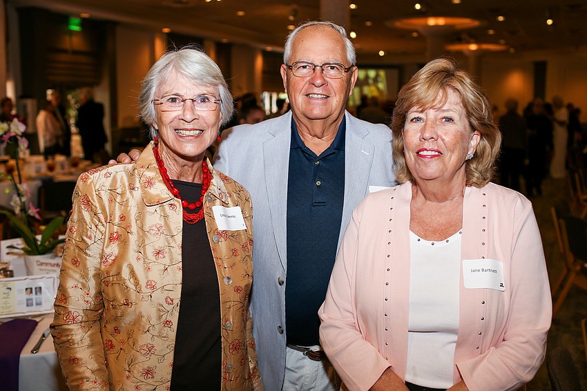 Linda and Bob Dennis with Jane Bartnett