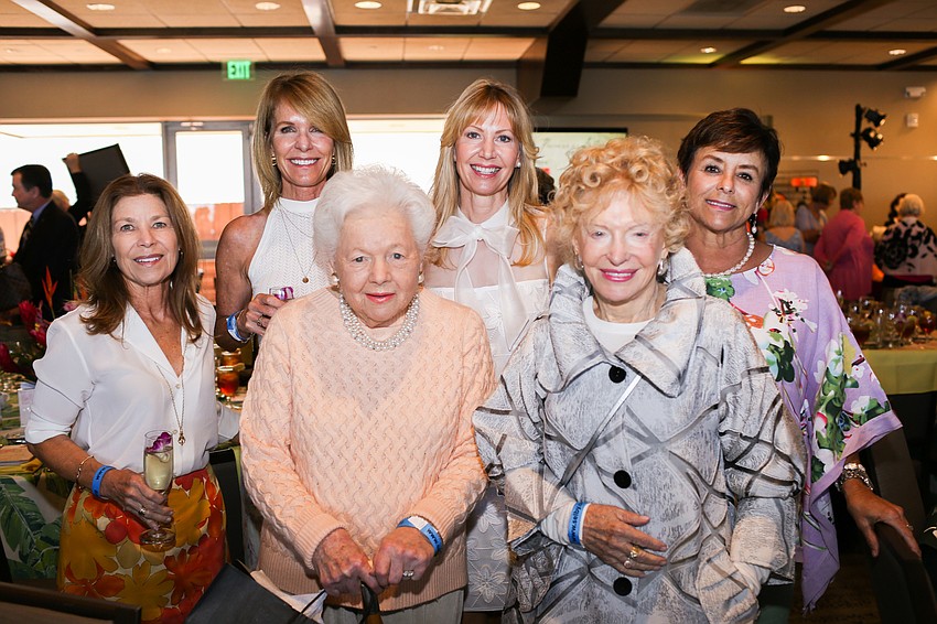 Susan Neustadt, Cimmie Baron, Jane Nunnelly, Ruth Barker, Patricia Naggiar and Kathy Mandula