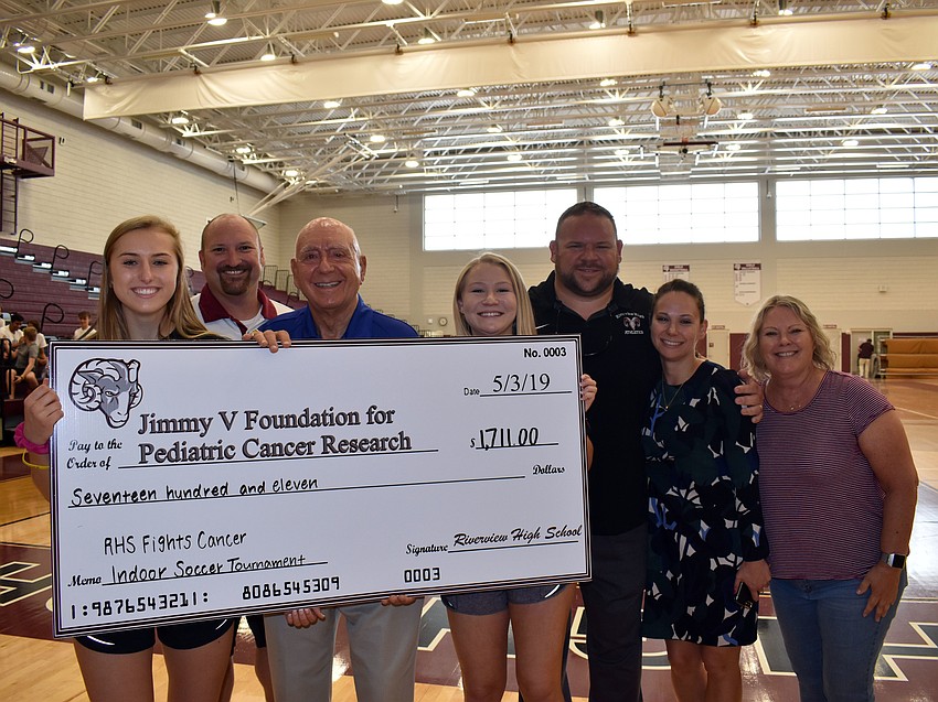 Amy Dunn, Jay Lorenz, Dick Vitale, Abby Strzempka, Rod Dragash, Erin Del Castillo and Tammy Moore