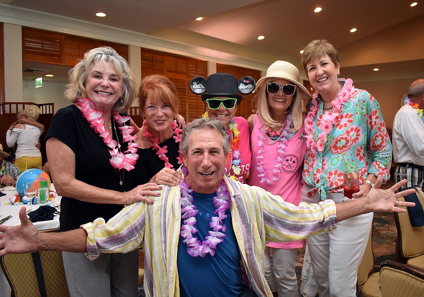 Jeff Dean, Lauri Deane, Cheri Starn, Beth Gotthelf, Mary Lou Johnson and Heather Annaloro