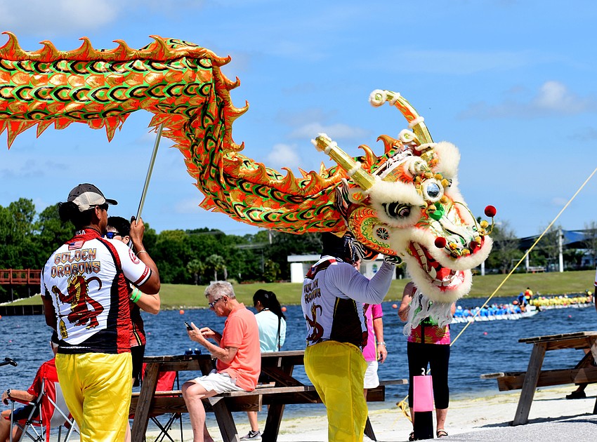 A dragon dance was performed in between races.