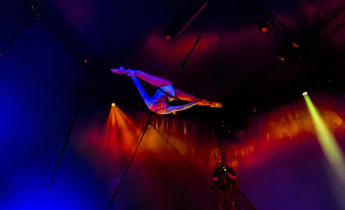 Olga Coronas performs. Photo by Cliff Roles