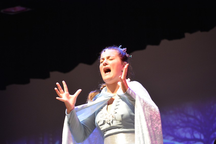 Laurelle Bandy plays the role of Elsa.