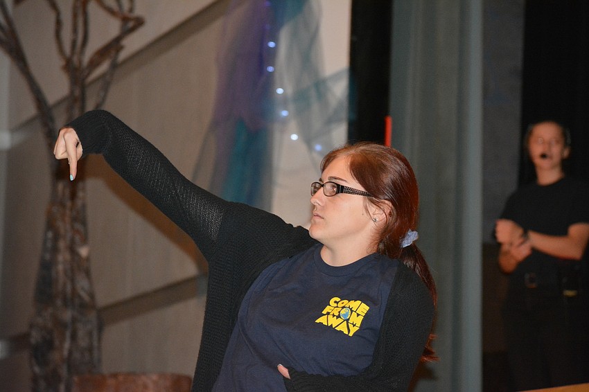 Rachael Davis works as the house manager/business manager for the production.