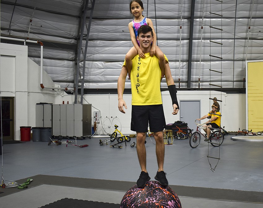 Caleb Gross and Rose Goldstein