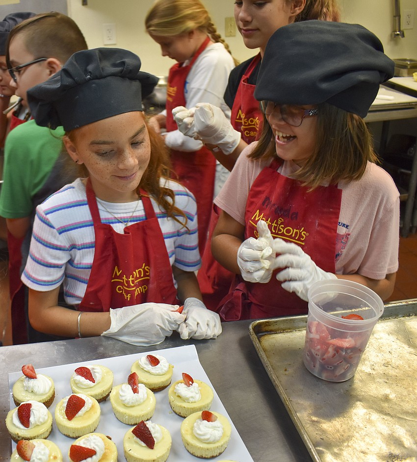 Zaira Barlow and Miranda Nodeen