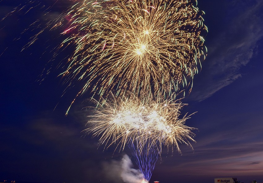 This year is the 29th annual Siesta Key Chamber of Commerce fireworks show.
