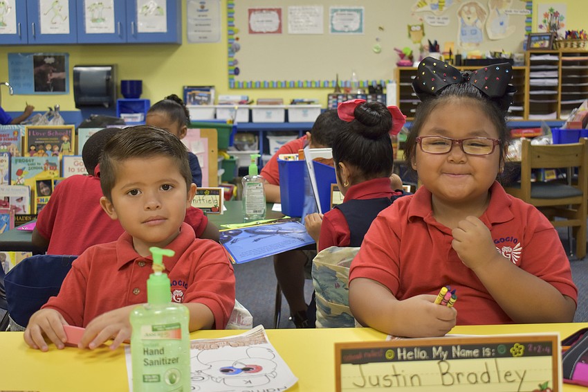 Joseph Salguero-Mondragon and Aaliyah Vasquez Navarro prepare for their first day of kindergarten at Gocio Elementary School. // Whitney Elfstrom