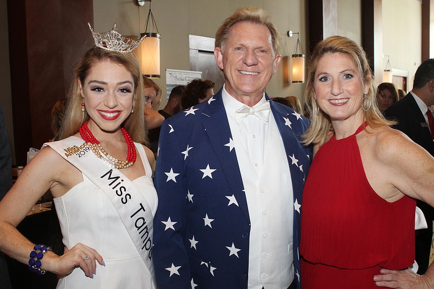 Lauren Nielsen, emcee Peter Salefsky and Barbie Vasile