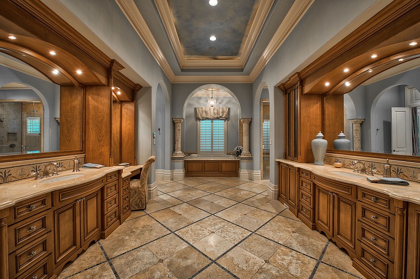 Your significant other couldn't possibly be in the way in this master bath.