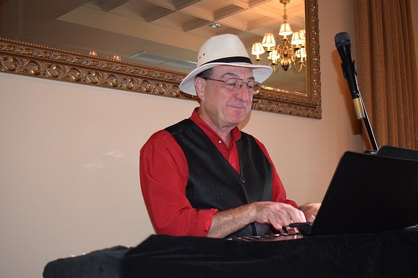 Rob Satori performs during the annual San Gennaro Festival at Tara Golf and Country Club.
