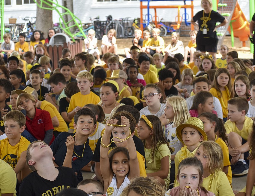 Southside Elementary School goes gold to raise awareness about childhood cancer.