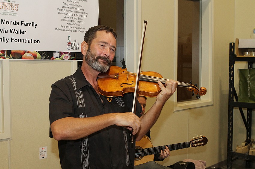 Kevin Aland made the violin sing.