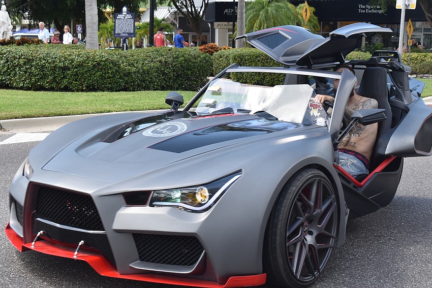 Some took the cars out for low-speed spins around the Circle.