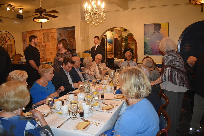Long tables accommodated everyone.
