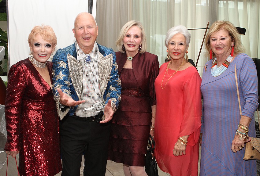 Elisabeth Waters, Scott Anderson, Hillary Steele, B.J. Creighton and Renee Hamad