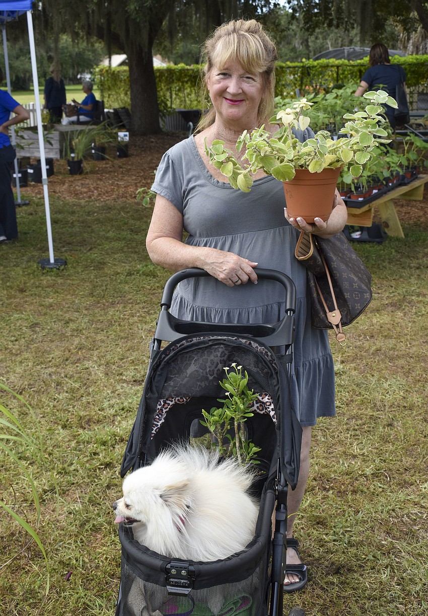Margery Leedy and her dog Gabby