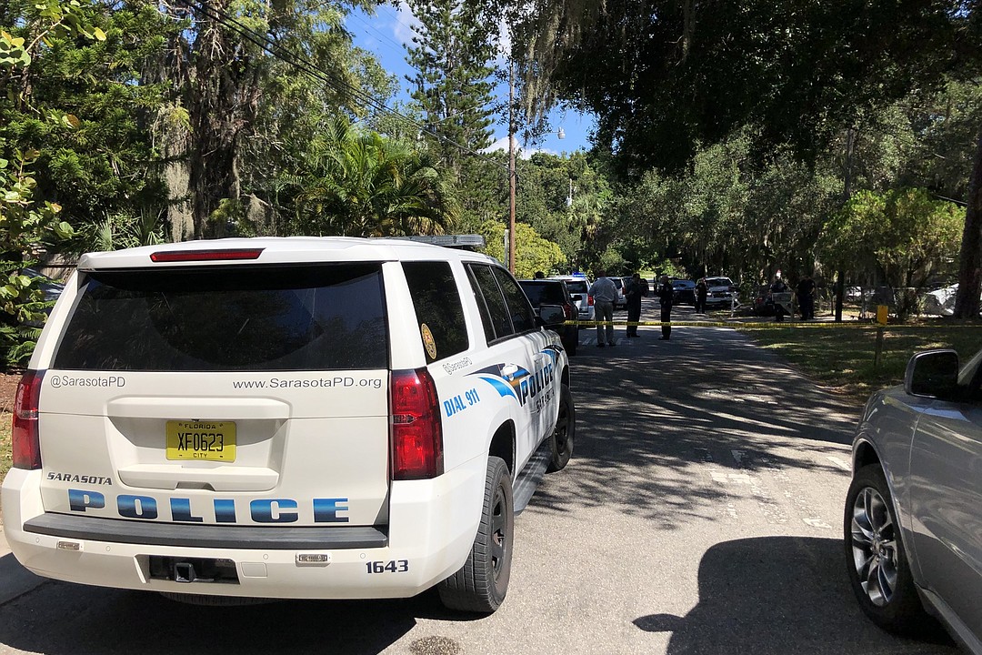 Sarasota Police Investigate Potential Murder-suicide | Your Observer