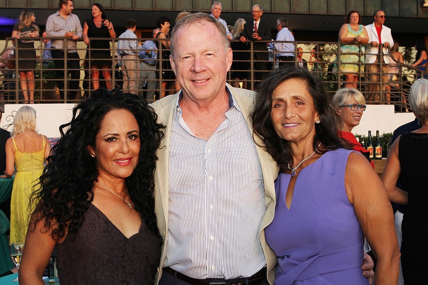 Zo Sanoval with Graeme and Dina Malloch