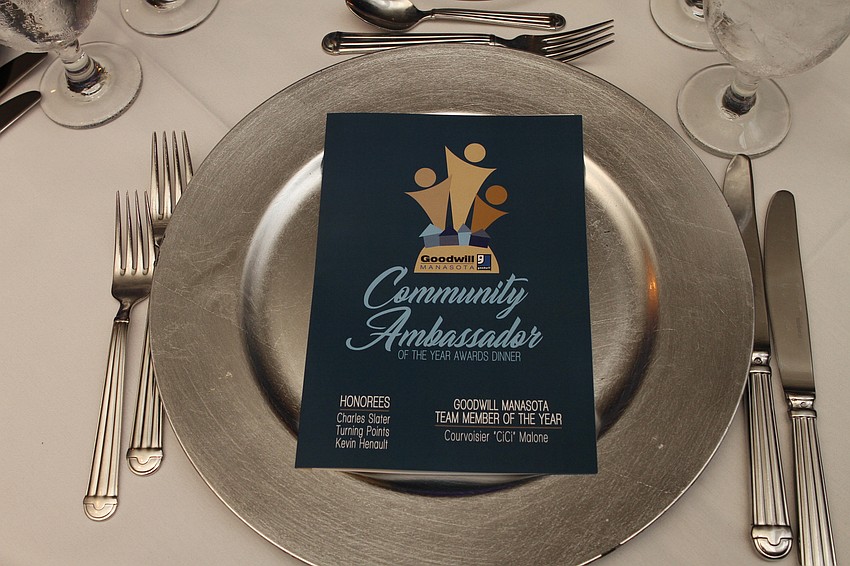 The 2019 dinner had guests mingling for some time outside before heading indoors for dinner.