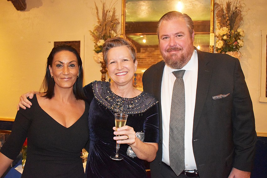 Persefoni Nicolosi, Victoria Arendt and Bradley Gayheart