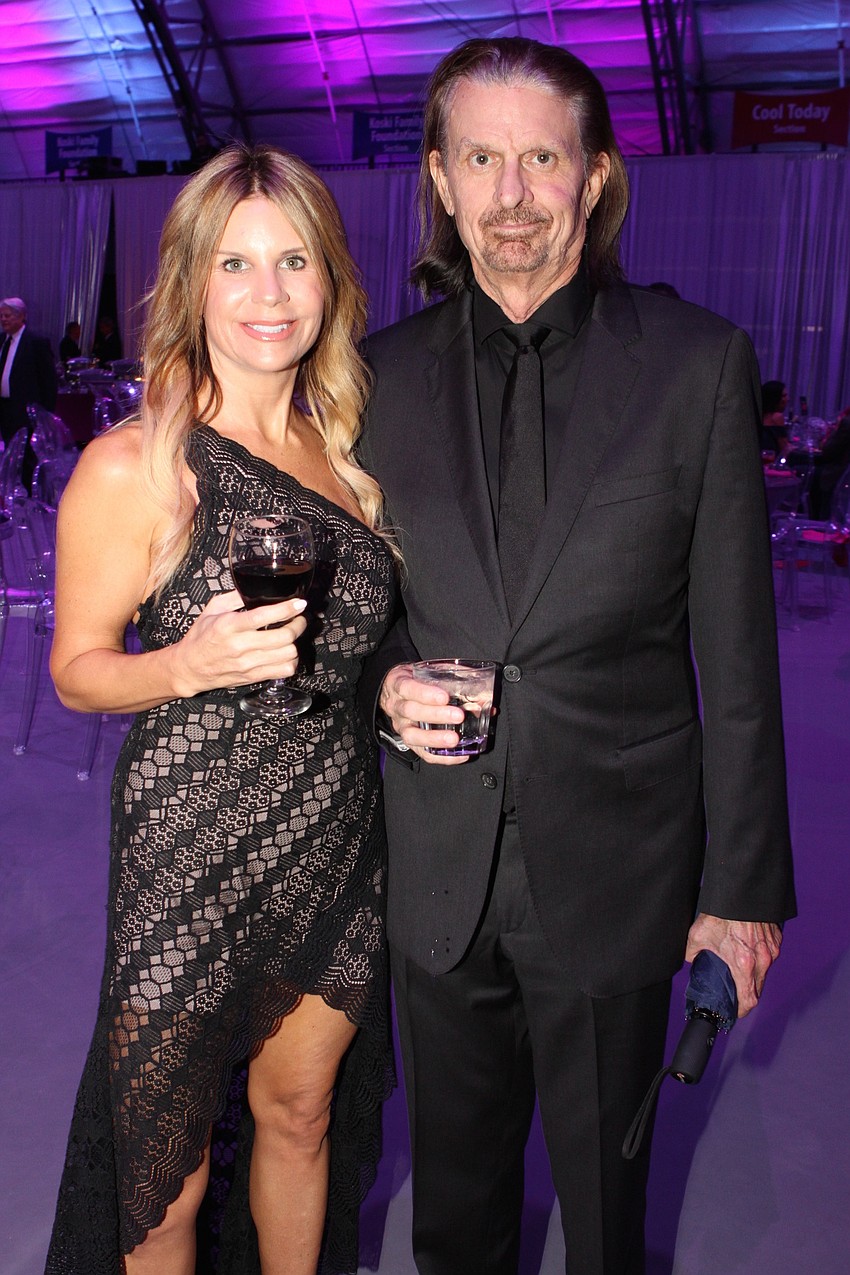 Cyndi and Ray Burnett