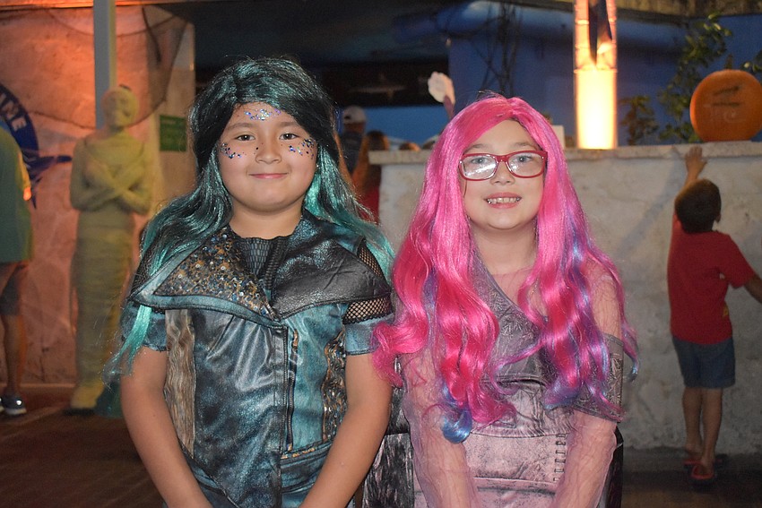 Jayde Torres and Mia Guerrero.