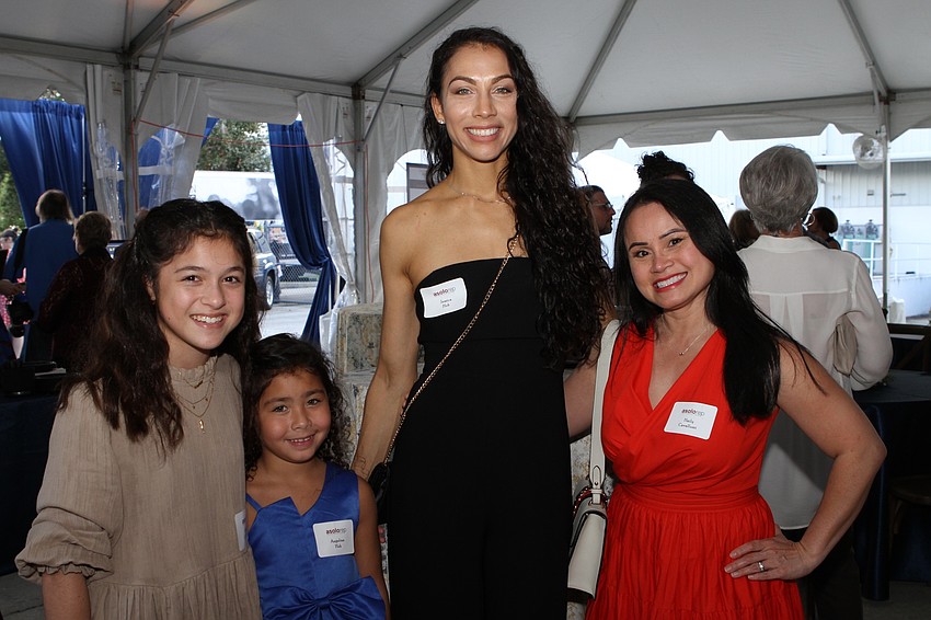 Sophia Cavalluzzi, Angela and Jessica Huh and Haily Cavalluzzi
