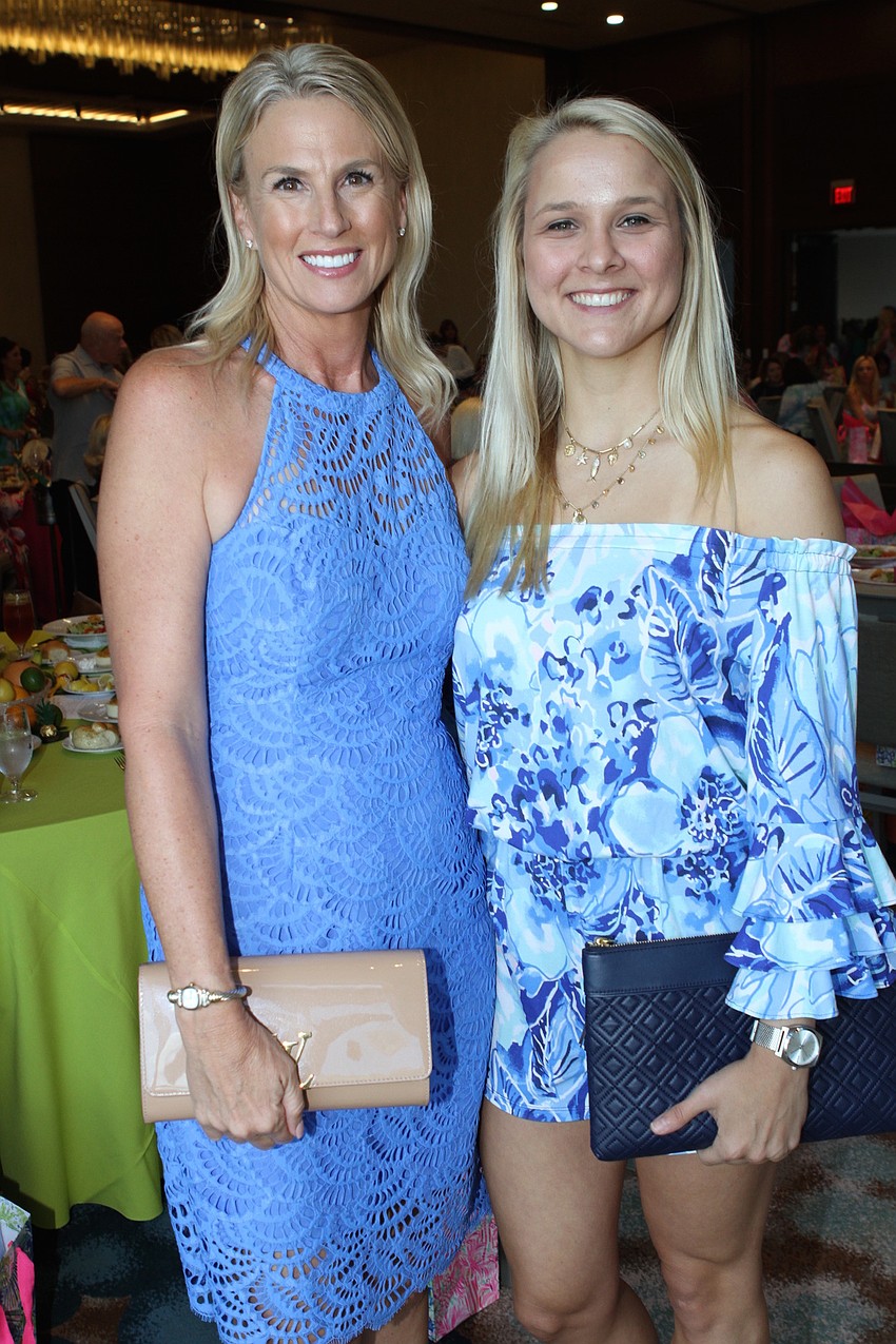 Alisa and Lena Pettingell