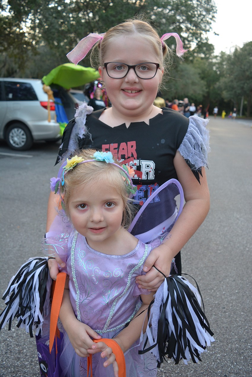 Charlotte  Gebhart went trunk-or-treating with her 