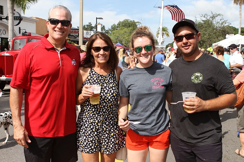 Doug and Michelle Combs with Jennifer Jackson and Marty Dietz