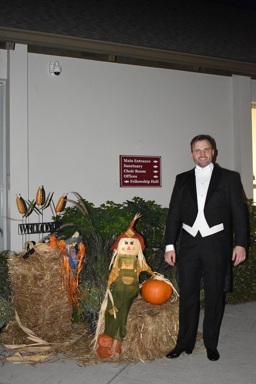 Organist Steven Ball.