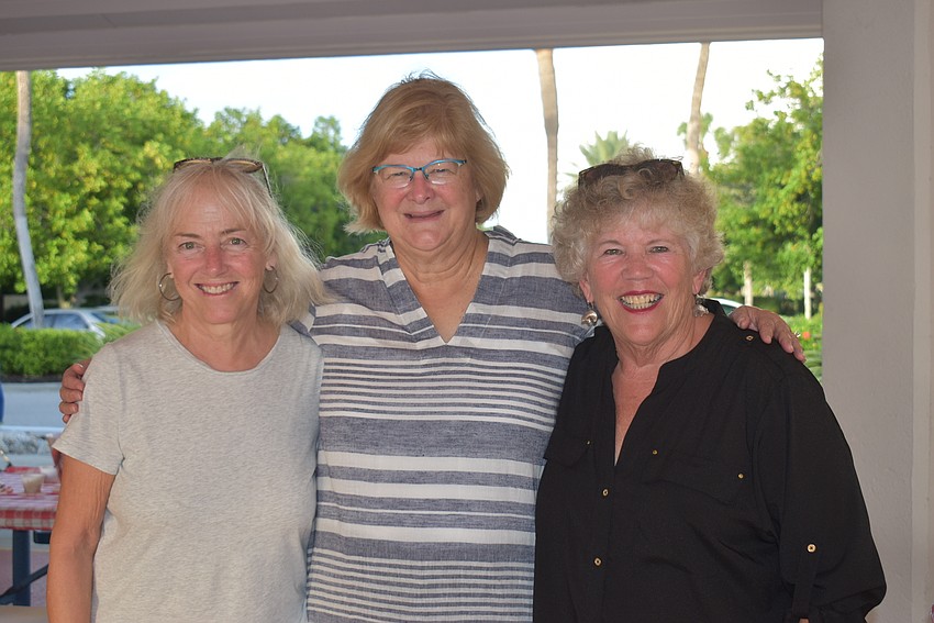 Jan Bisset, Deborah Pudrum and Nancy Schroeder.