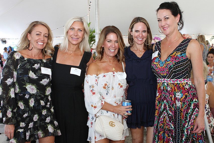 Tara Cocco, Ali Jaynes, Christina McKee, Heather Paben and Cathy Pizarro
