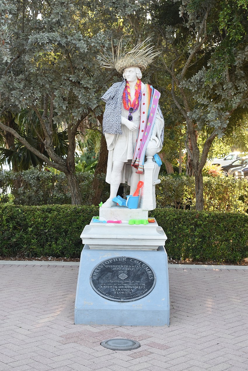 This statue is beach bound.