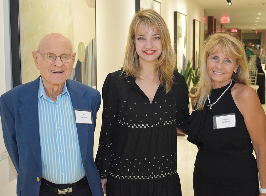 Ernie Kretzmer and Dorathea Sandland with piano soloist Lise de la Salle.