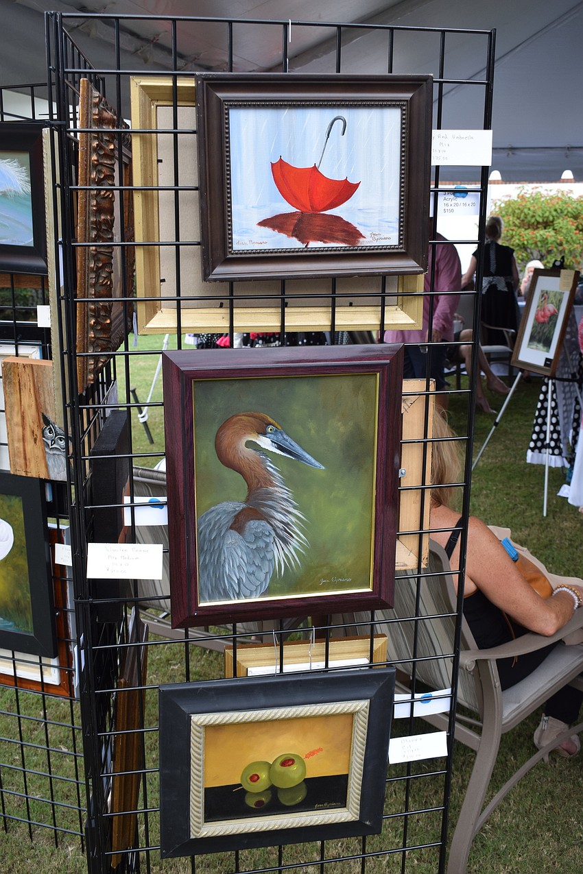 Those who attended Divas and Dogs could browse through plenty of art for sale.