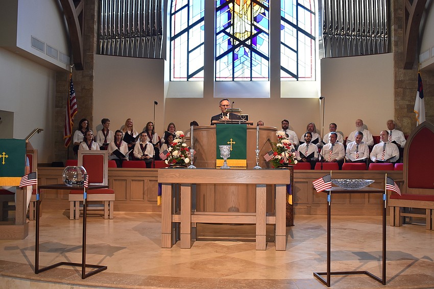 The Choral Artists of Sarasota sang patriotic and military tunes.