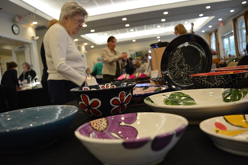 CassyCatsClayworks dinnerware by Barb Caplan is functional but fun.