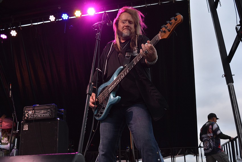 Bass guitarist Tony Leclerc adds life to the Twinkle & Rock Soul Radio performance.