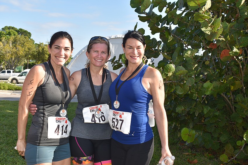 Jaimie Johnson, Anne Stelmashenko and Sally Hrtiz after their finishes.