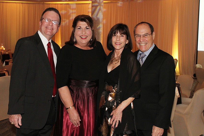 Event co-chairs Steve and Marsha Devitt with honorary co-chairs Rob and Diane Weiss