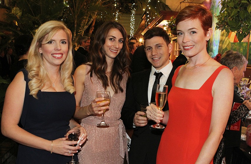 Taylor Weiss, Kristina Stomatis, Ethan Weiss and Katie Weiss