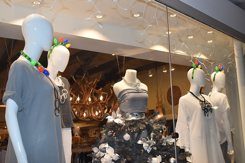 Mannequins at Oh My Gauze got into the spirit too.