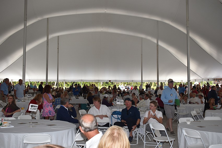 The massive tent held hundreds of people.