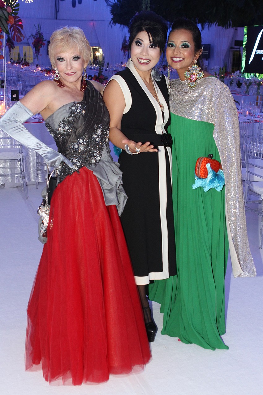 Elisabeth Waters, Jaclyn Brunckhorst and Umbreen Khalidi-Majeed