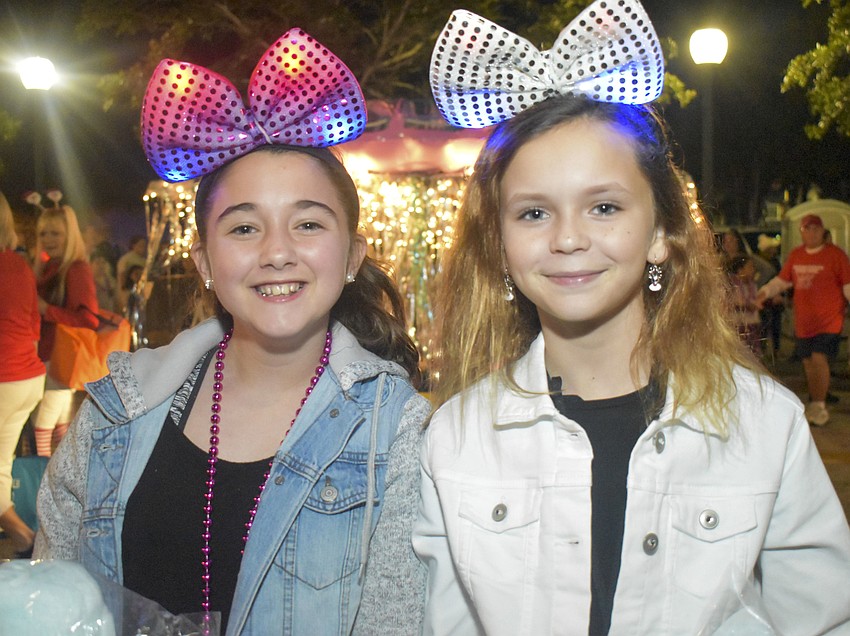 Ella Diamond, 11, and Emma Roseneloon, 11