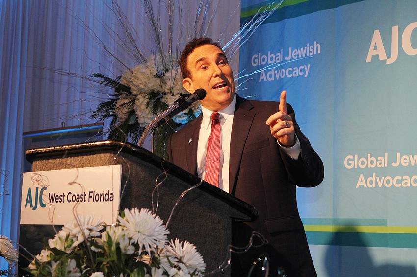 Regional Director Brian Lipton thanked the crowd.