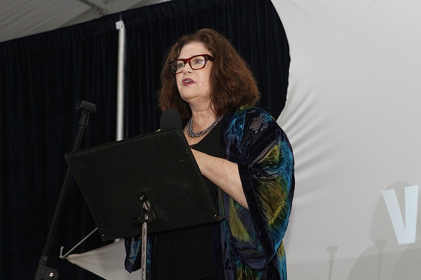 Victoria Rowett sang for the crowd.